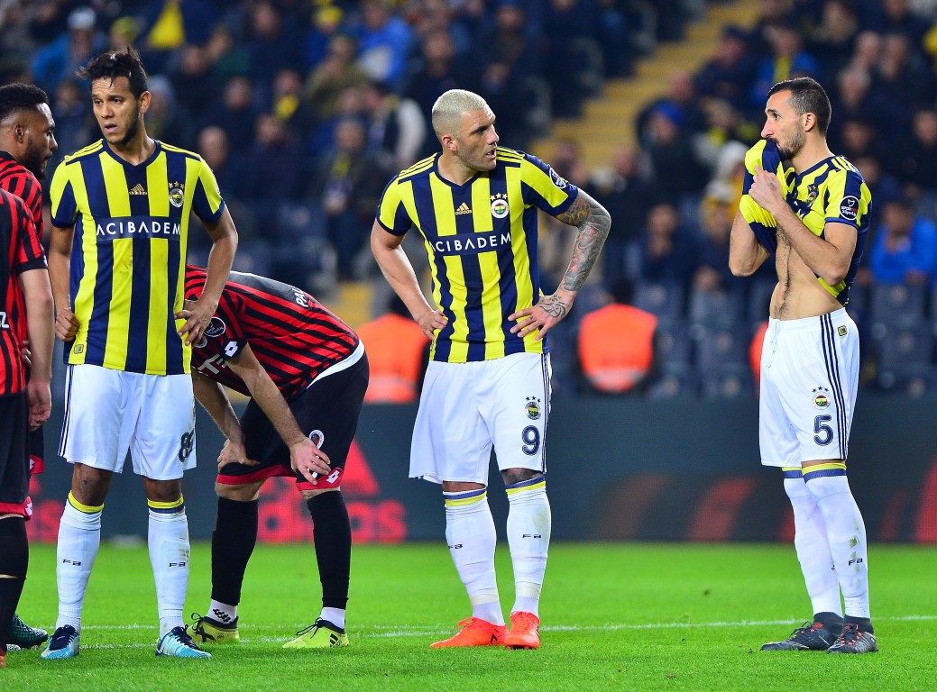 İşte Fenerbahçe’deki hataların nedeni!