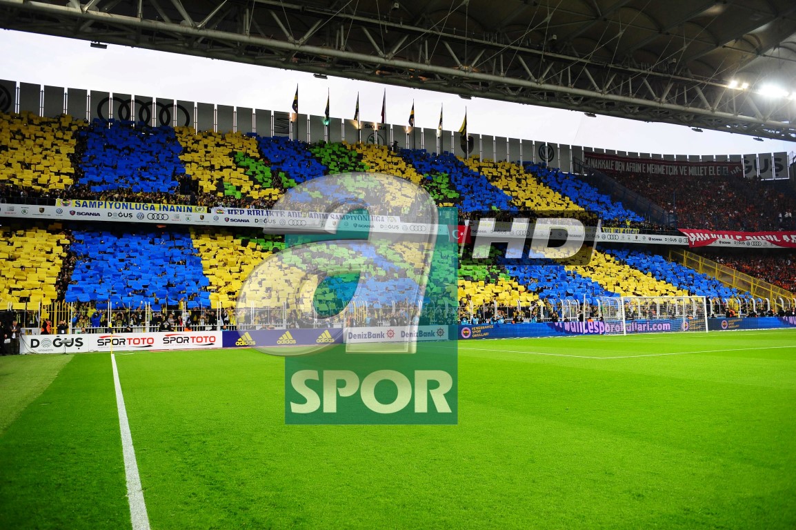 Fenerbahçe’den derbi koreografisi