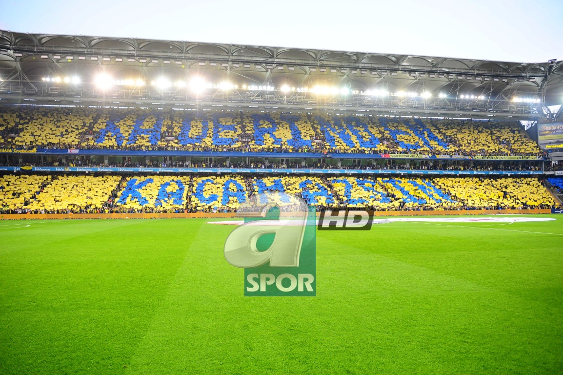 Fenerbahçe’den derbi koreografisi