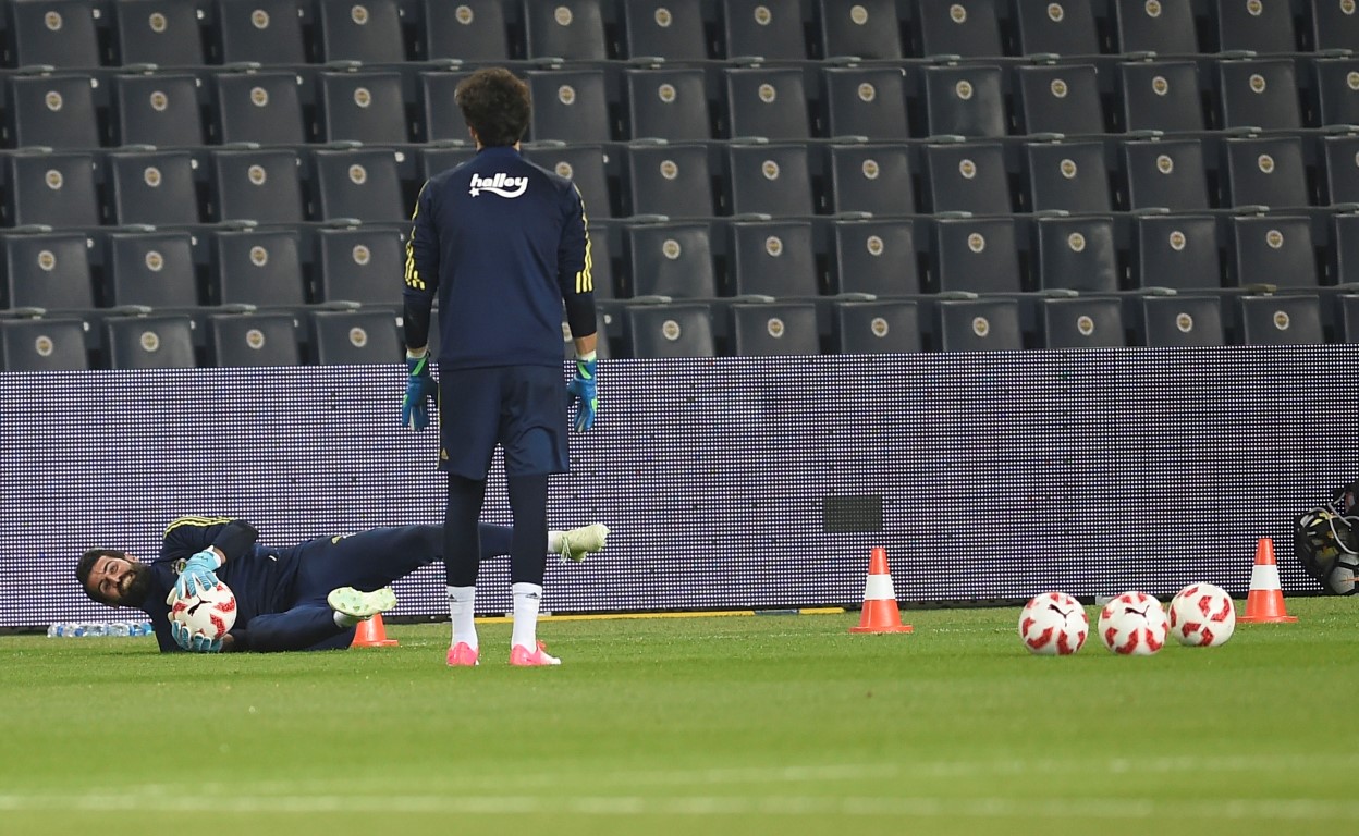 Fenerbahçe, statta antrenman yaptı