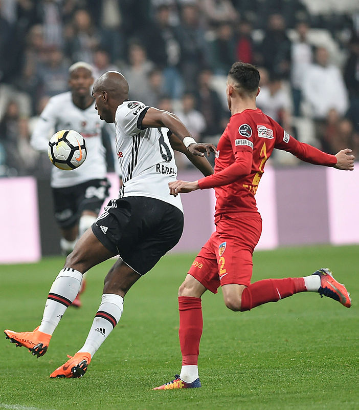 Rıdvan Dilmen’den Vagner Love yorumu!