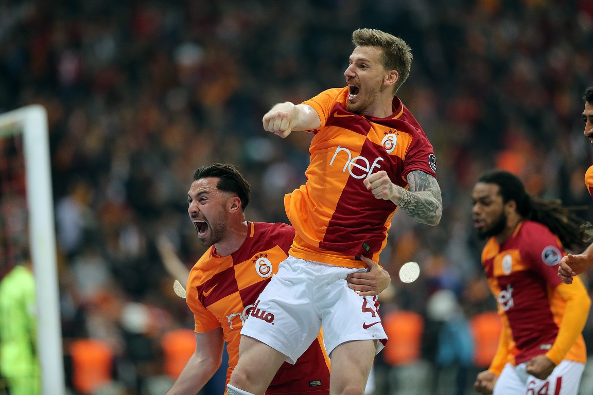 İnter Serdar Aziz’in peşinde