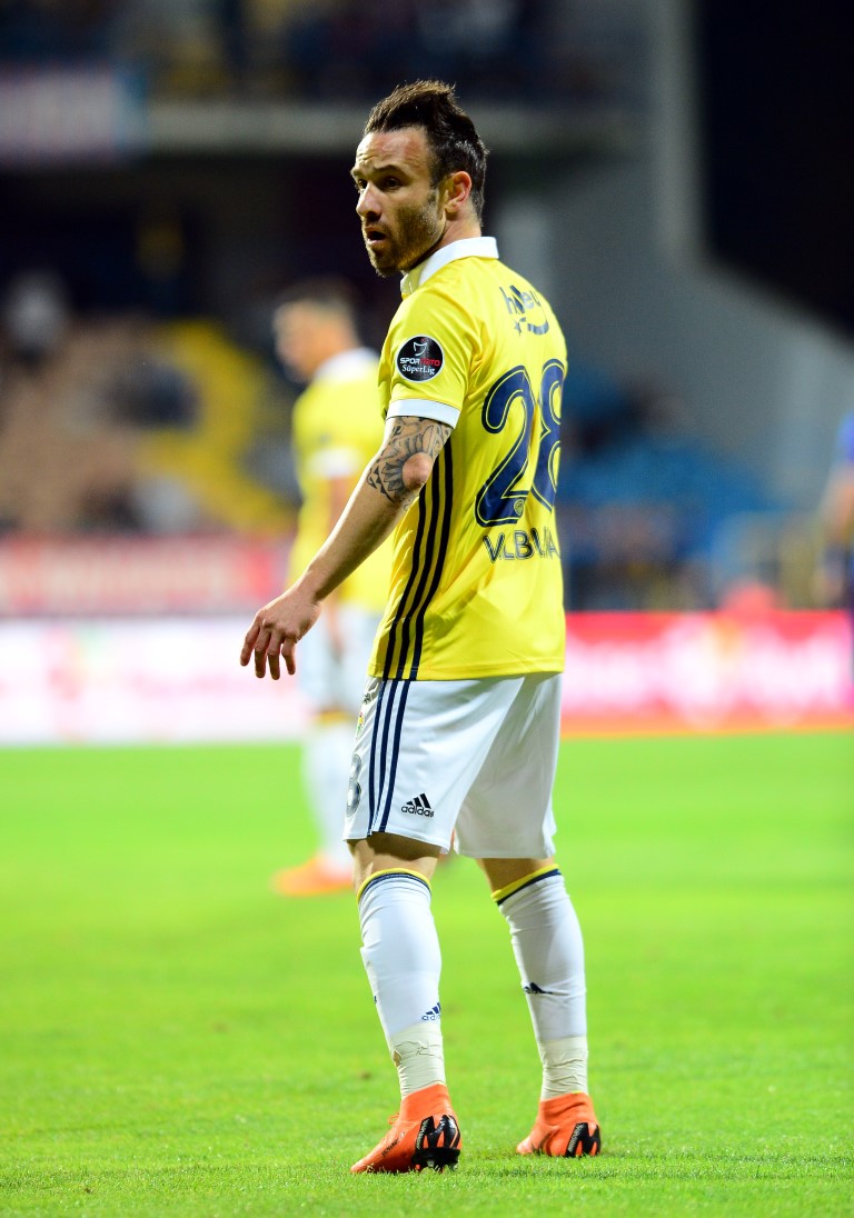 Fenerbahçeli oyuncu Valbuena için karar vakti!