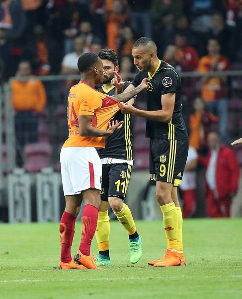 Galatasaraylı Bafetimbi Gomis en yüksek gol oranına sahip futbolcu oldu