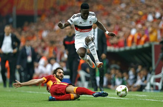 Beşiktaş’ta Gökhan Gönül’ün yerine Opare!