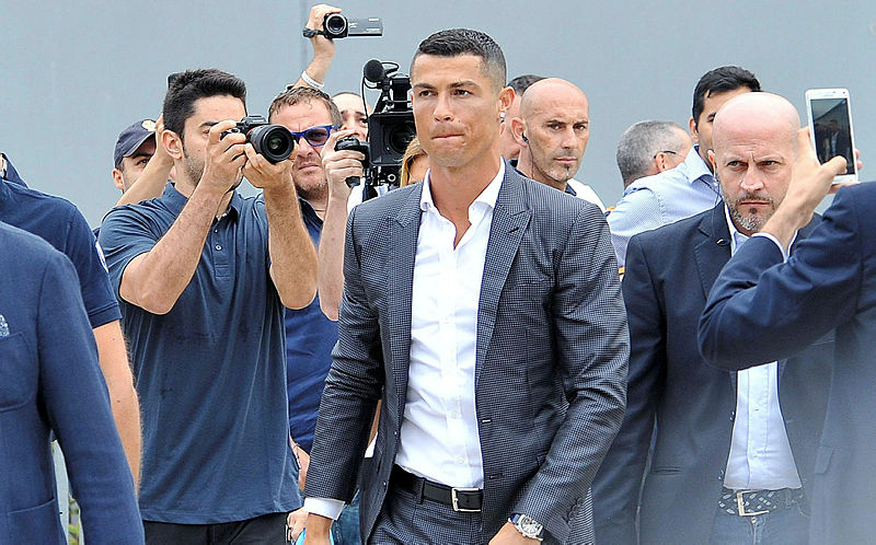 Ronaldo, İtalya’ya %6 daha az vergi vermek için gitti!