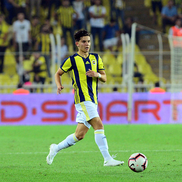 Fenerbahçe’de gençler kayıp