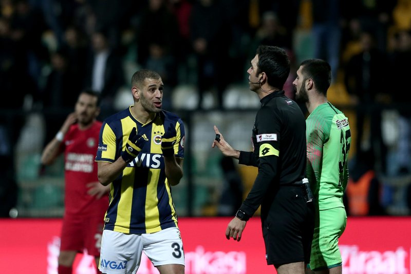 Ersun Yanal kararını verdi! Fenerbahçe’de o ismin üstü çizildi