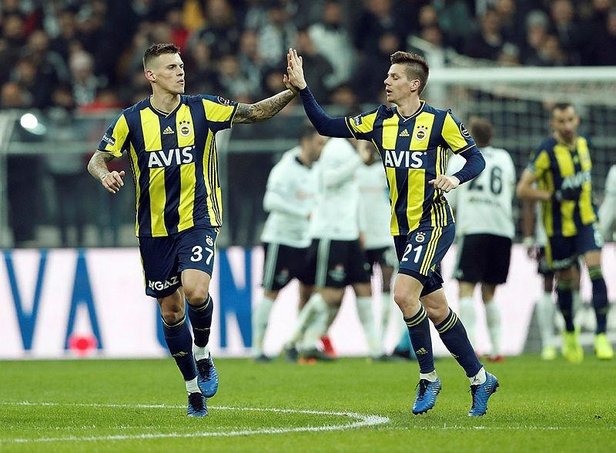 Fenerbahçe’de temizlik var! Ersun Yanal önümüzdeki sezon 10 futbolcuyu kadroda düşünmüyor