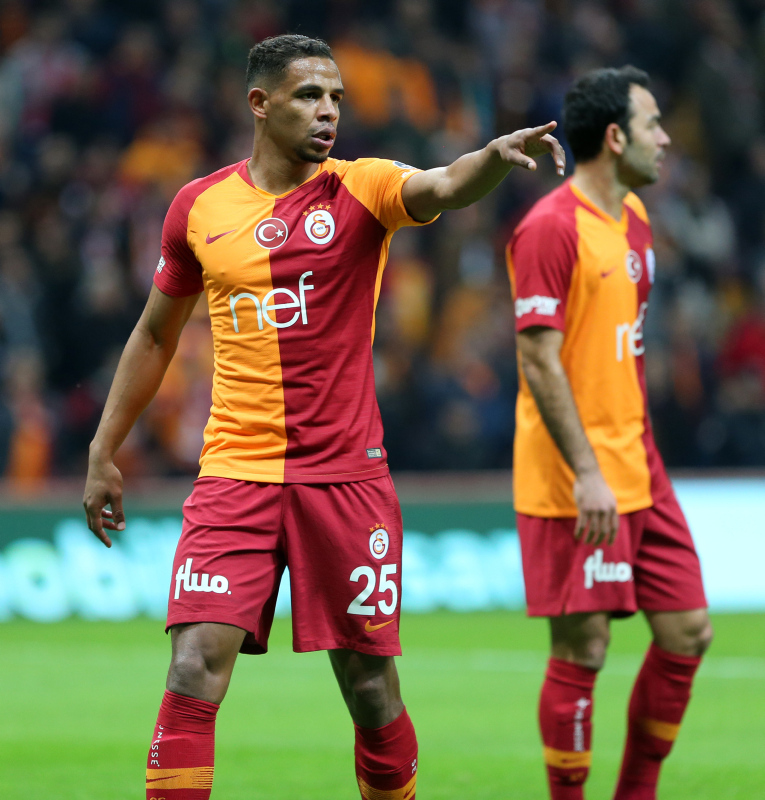 Galatasaray Fernando ile yolları ayırma kararı aldı