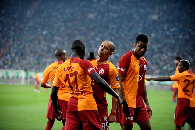 UEFA kulüpler sıralamasını açıkladı! Galatasaray ve Fenerbahçe...