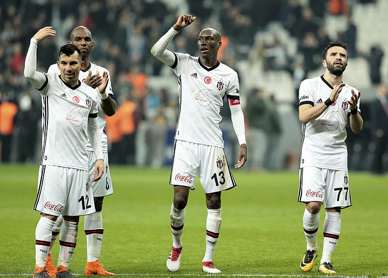 Beşiktaş’ta Abdullah Avcı fırtınası esiyor! Raporu verdi