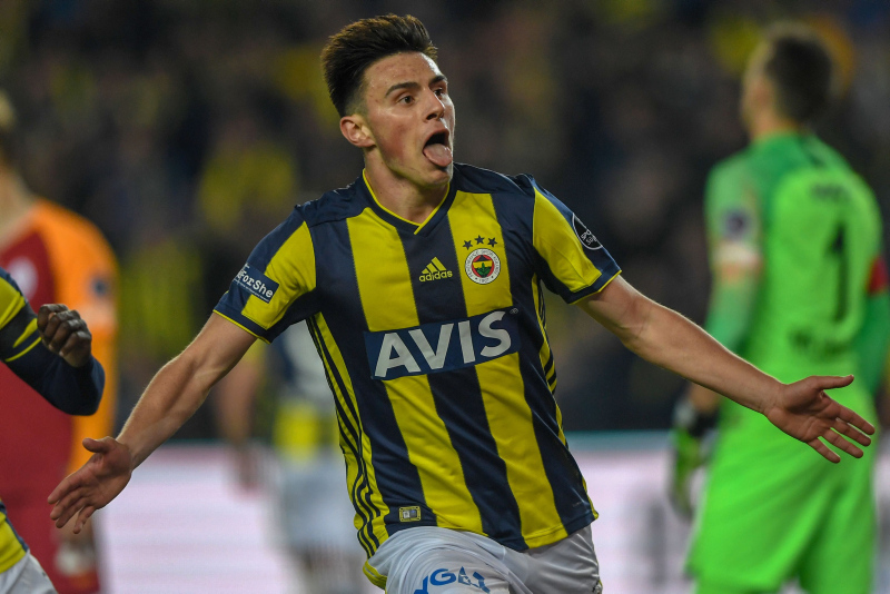 Fenerbahçe’ye rekor transfer teklifi!
