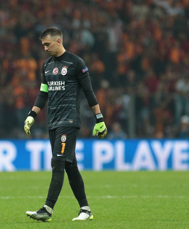 Galatasaray’a Muslera müjdesi