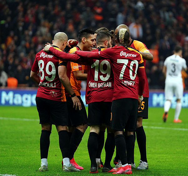 Galatasaray’a transfer piyangosu