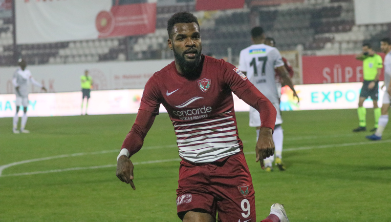 Son dakika spor haberleri: Fenerbahçe’ye Premier Lig’den bomba transfer! Temaslar başladı