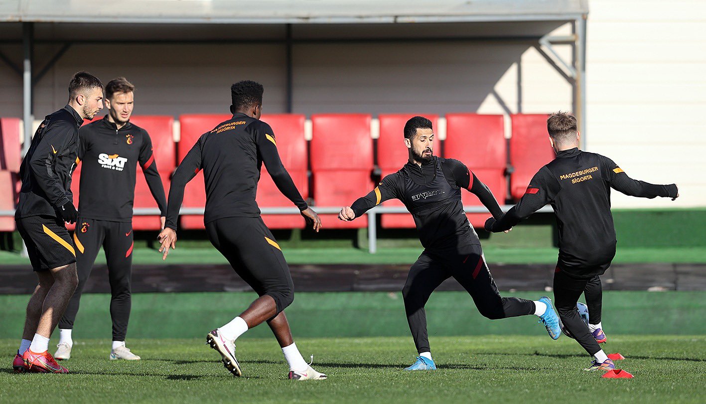Son dakika spor haberleri: Galatasaray’a Karagümrük maçı öncesi müjdeli haber! Takımla çalışmalara başladı