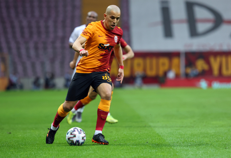 Galatasaray’da Sofiane Feghouli kayıp aranıyor! Performansıyla sınıfta kaldı