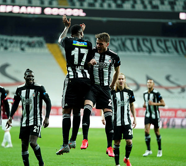 Son dakika spor haberi: Spor yazarlarından Beşiktaş - Hatayspor maçıyla ilgili olay yorum! Boks maçı olsaydı...