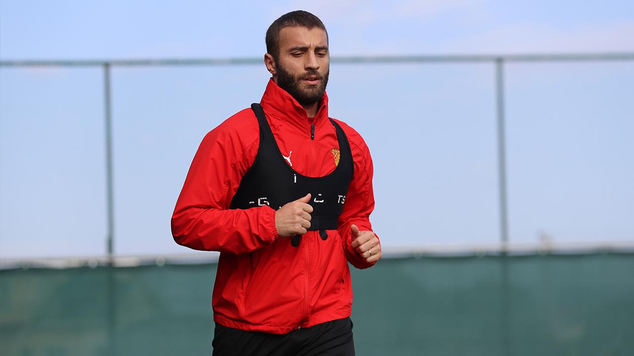 Son dakika spor haberleri: Transferde Alpaslan Öztürk savaşı! Hangi takıma gidecek?