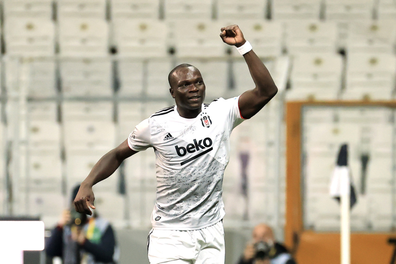 Son dakika transfer haberleri: Fenerbahçe’den sürpriz Aboubakar kararı!