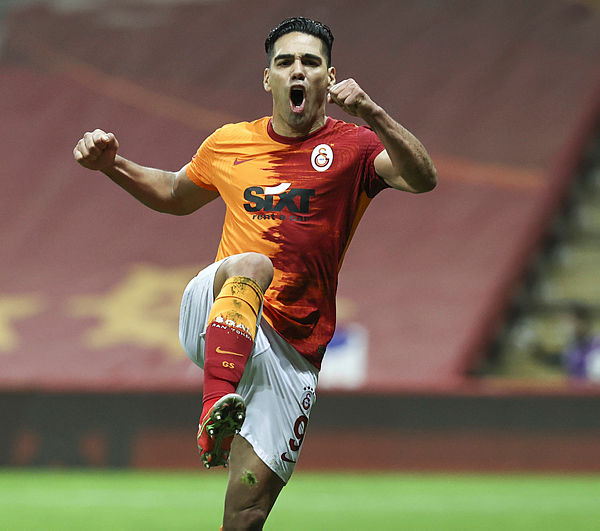 Son dakika spor haberi: Galatasaraylı Radamel Falcao konuştu! Türk insanı çok yardımsever