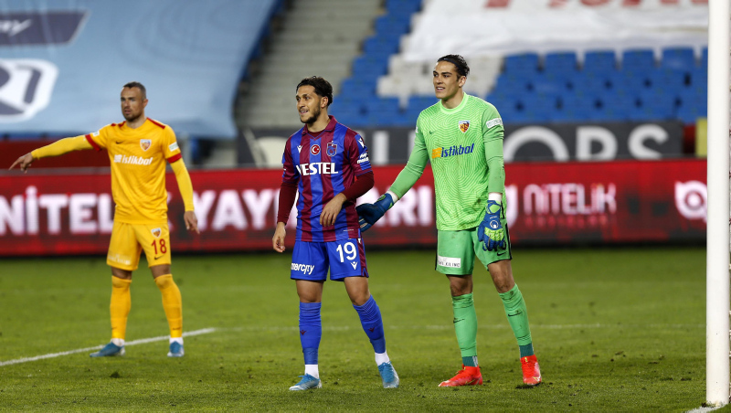 Son dakika transfer haberleri: Trabzonspor’dan yerli kaleci hamlesi! Mert Günok ve Doğan Alemdar...