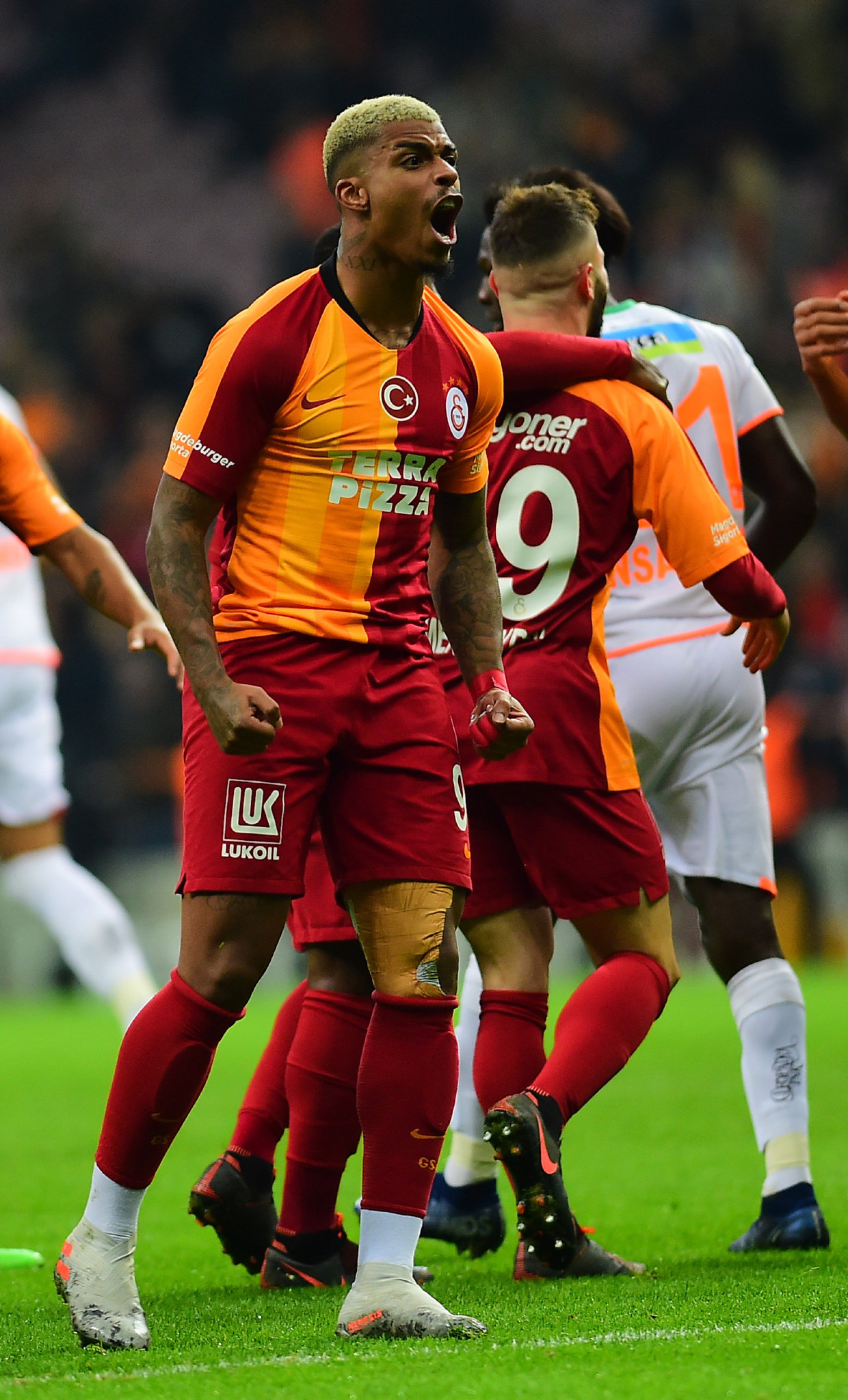Son dakika spor haberi: Galatasaray’da Mario Lemina sürprizi! Yıldız oyuncu geri dönüyor