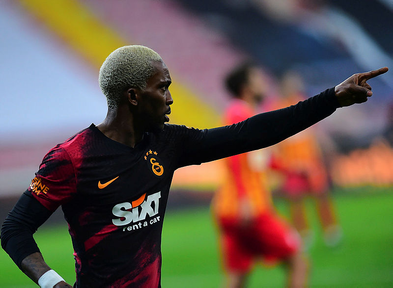 Son dakika transfer haberi: Galatasaray’dan Henry Onyekuru için yeni teklif!