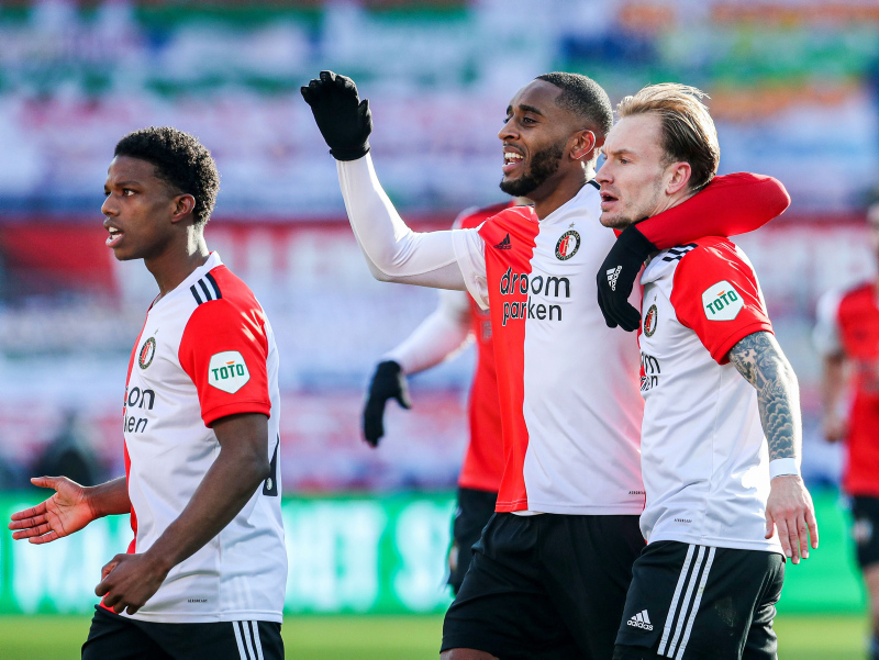 Son dakika transfer haberleri: Leroy Fer Galatasaray’ı istiyor! Patrick van Aanholt devrede
