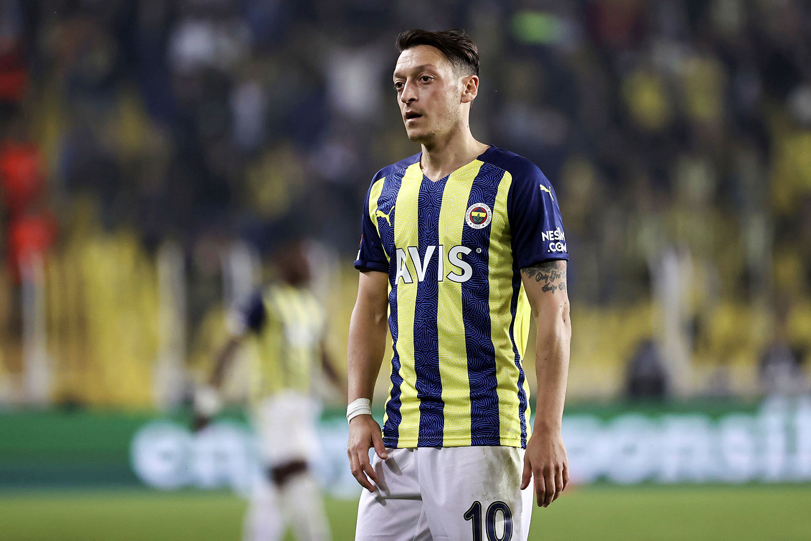 FENERBAHÇE HABERLERİ - Ali Koç’un Mesut Özil sözleri Avrupa’da gündem oldu! İşte atılan manşetler