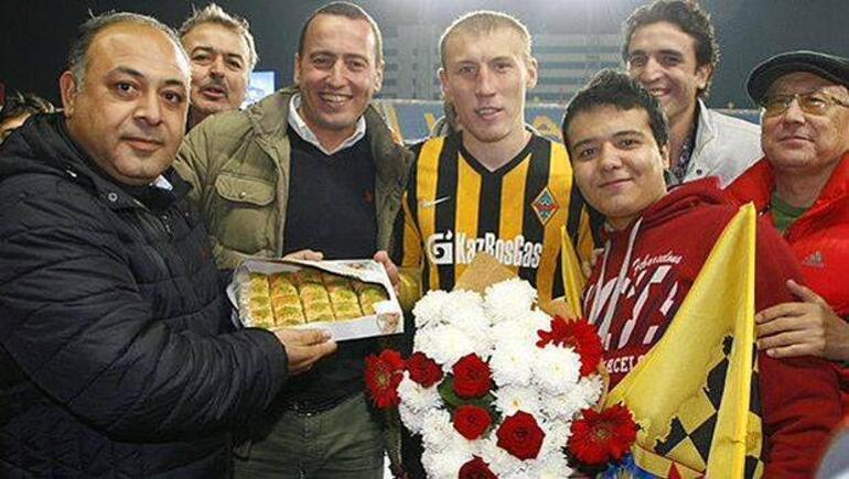 Türkiye’nin yeni kahramanı Roberts Ozols! Norveç’e duvar oldu