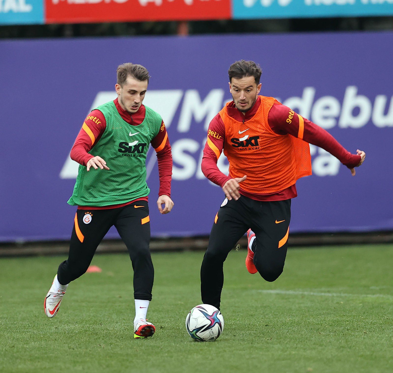 Galatasaray’da derbi hazırlıkları sürüyor! Muslera Yedlin ve Luyindama...