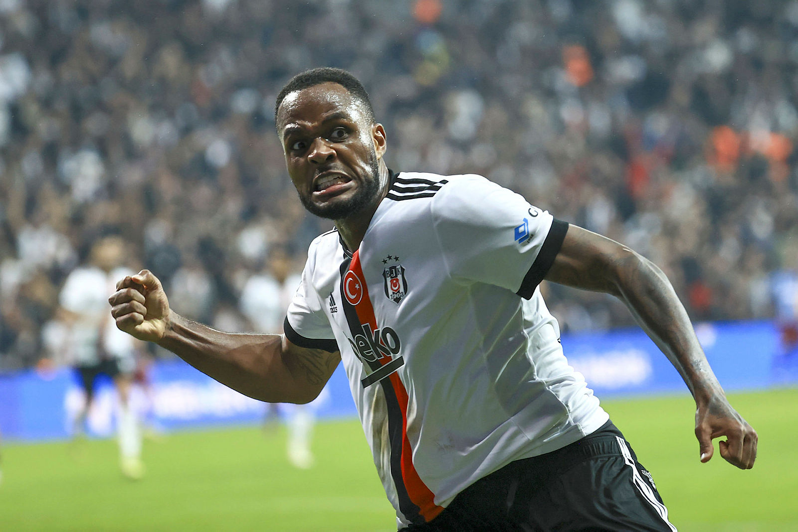 BEŞİKTAŞ HABERLERİ: İşte Beşiktaş’ta Cyle Larin krizinin perde arkası! İngilizler...