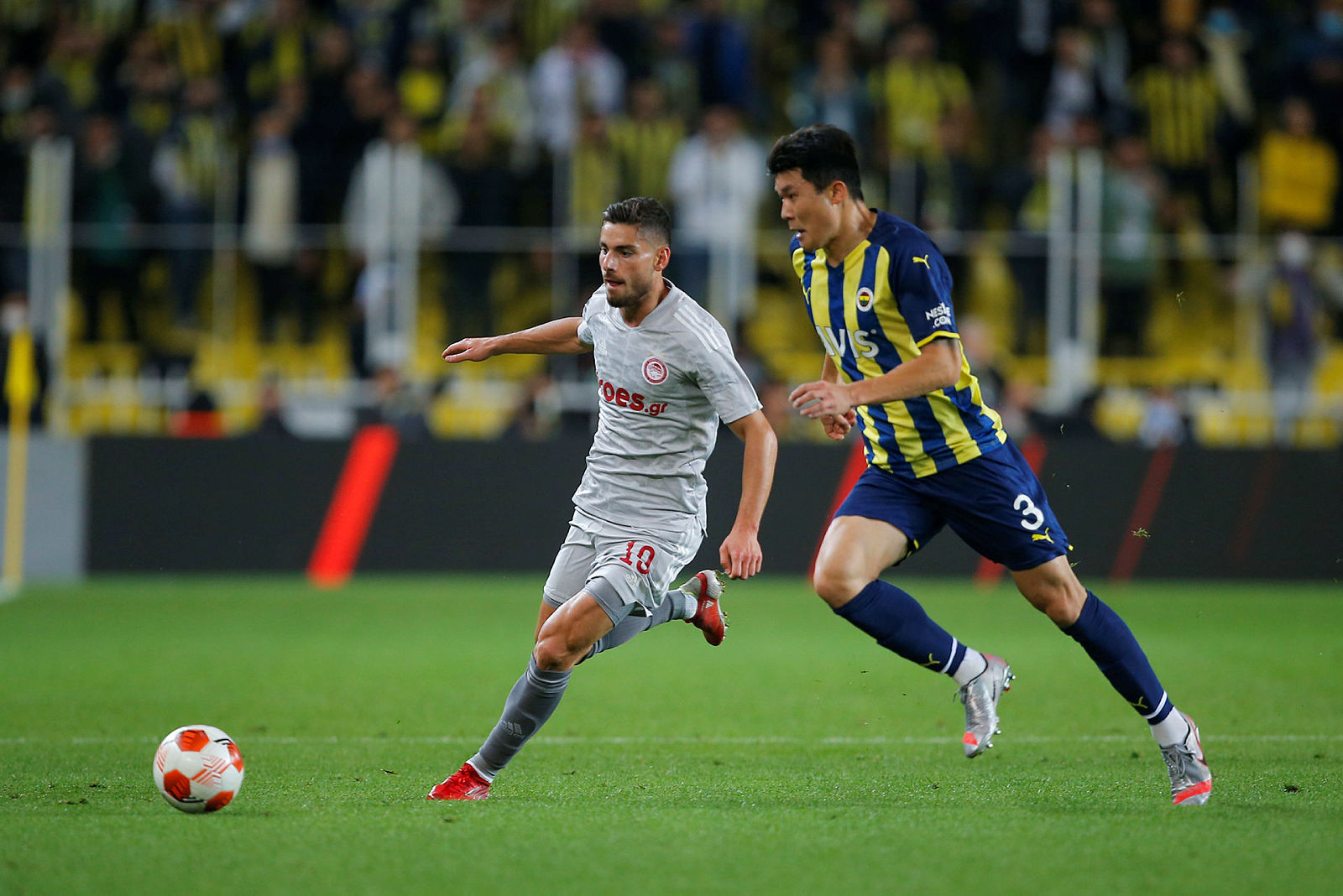 FENERBAHÇE HABERLERİ: Fenerbahçe’de yönetim Kim Min Jae’nin bonservisini belirledi!
