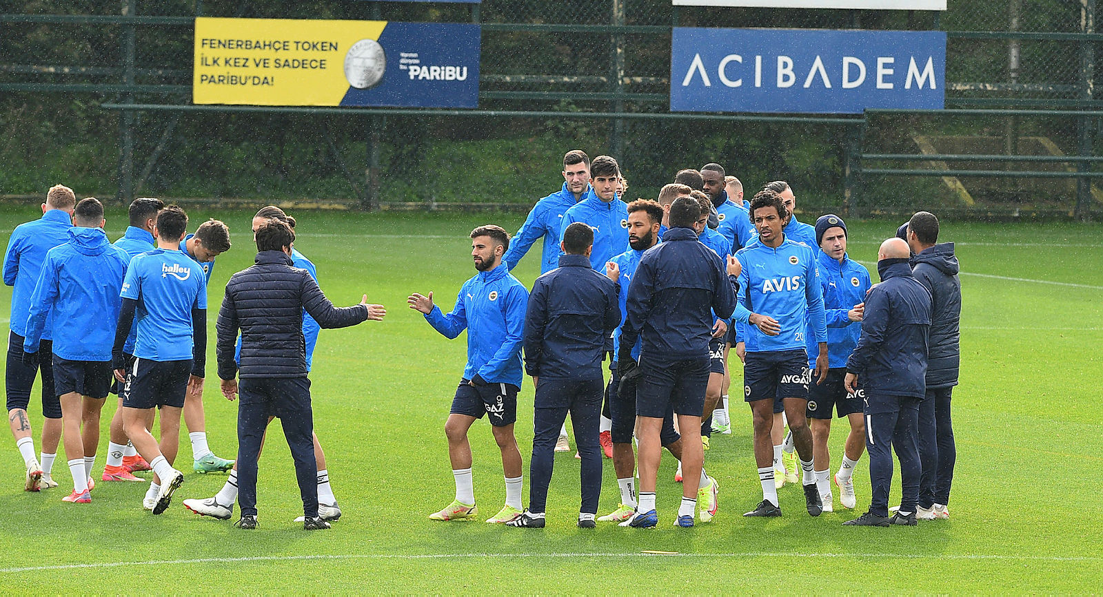 FENERBAHÇE HABERLERİ - Fenerbahçe’den çok konuşulacak transfer! Mesut Özil’in yerine Isco gelecek