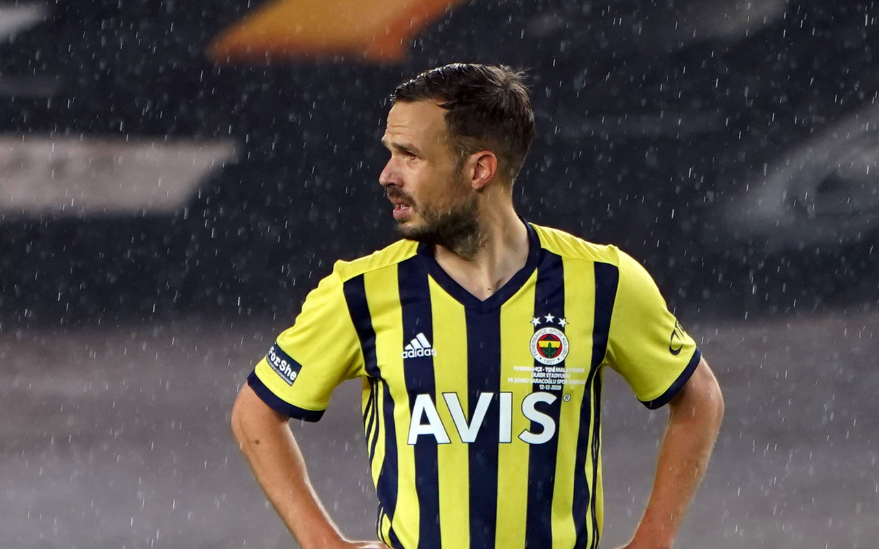 Fenerbahçe’de ayrılık rüzgarı! Listede 3 futbolcu var