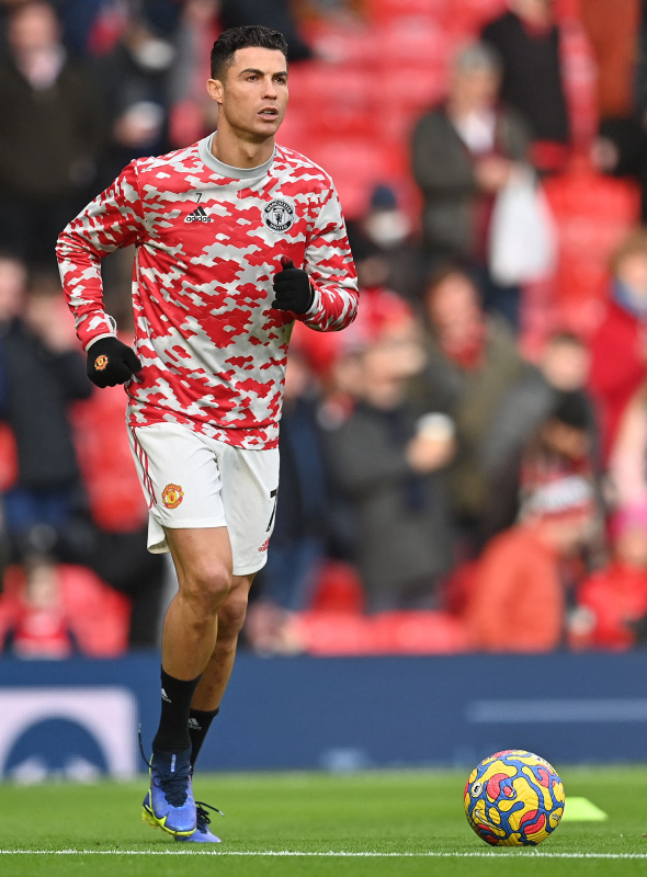 SPOR HABERLERİ - Manchester United’ın yıldız futbolcusu Cristiano Ronaldo’dan alkışlanacak hareket!