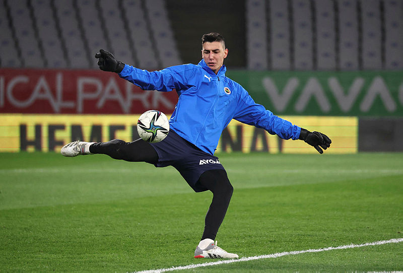 FENERBAHÇE HABERLERİ: F.Bahçe’yi bekleyen tehlike! 2 isim gidebilir