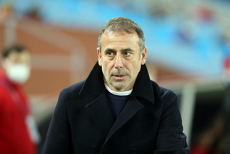 Trabzonspor’da Abdullah Avcı’nın iletişim başarısı! Futbolcularıyla...