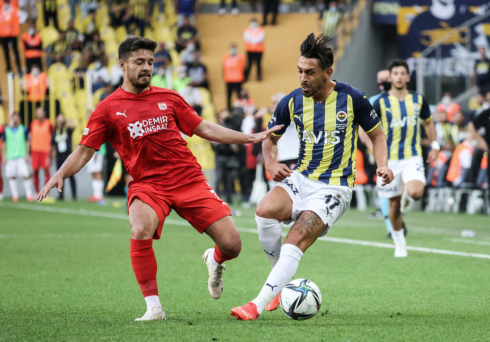 Fenerbahçe’de İrfan Can Kahveci şanssızlığı! 6 sakatlık 19 maç...