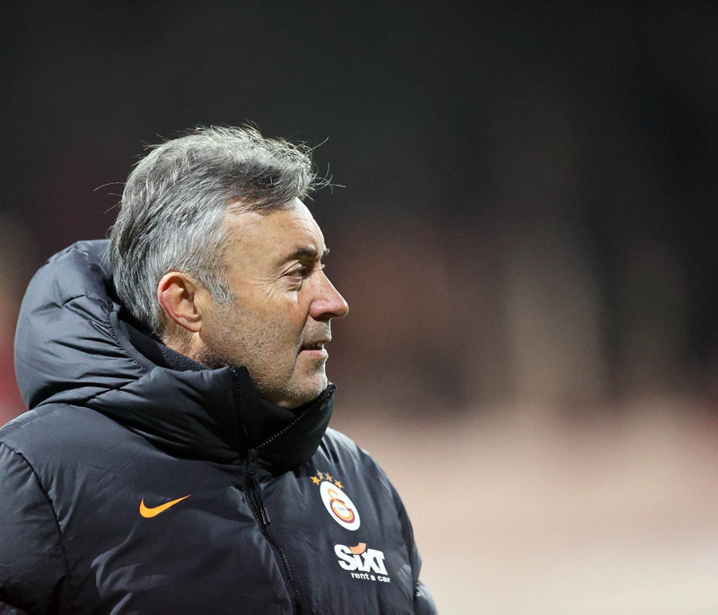 GALATASARAY HABERLERİ - Domenec Torrent Galatasaray’dan ayrılacak mı? Burak Elmas kararını verdi