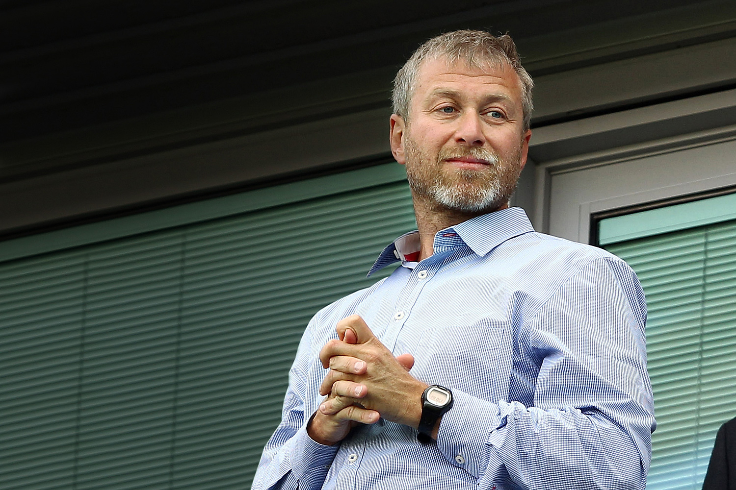 İngiltere’de gündem Roman Abramovich! Chelsea’ye el koyun