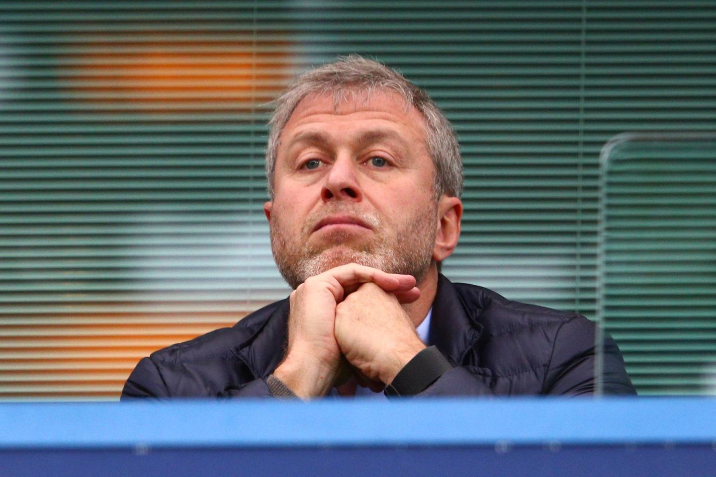 İngiltere’de gündem Roman Abramovich! Chelsea’ye el koyun