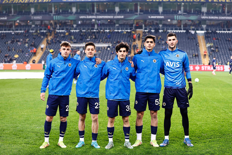 FENERBAHÇE HABERLERİ - Kanarya’nın genç oyuncuları ışık saçıyor!