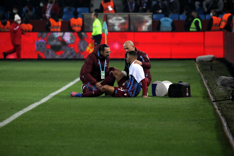 TRABZONSPOR HABERLERİ - Fırtına 24 yıl sonra Kadıköy’de Fenerbahçe’yi yenmek istiyor!