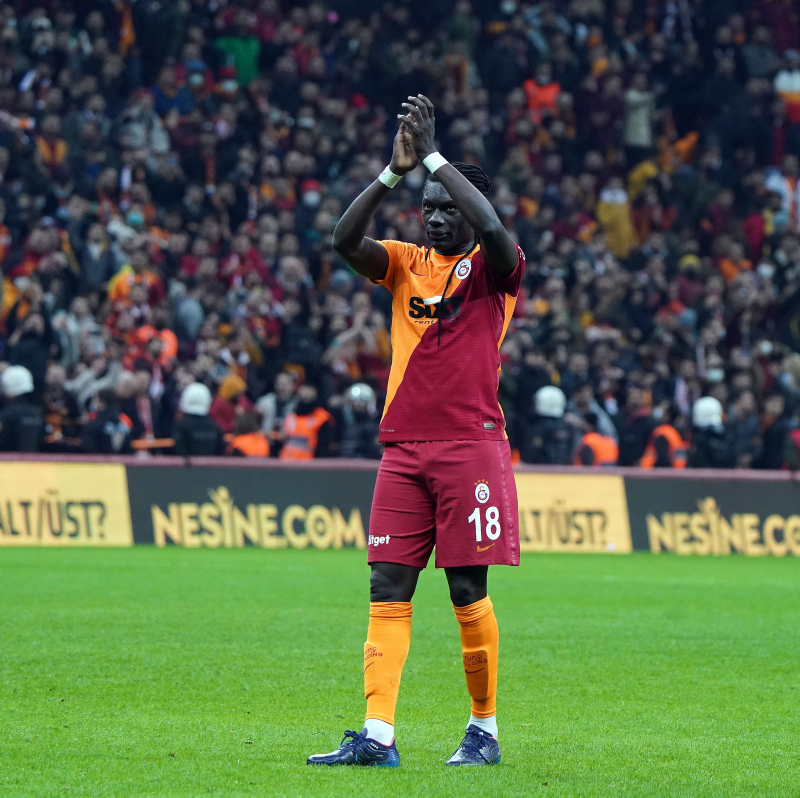 GALATASARAY HABERLERİ: Aslan için kritik eşik! Konyaspor ve Barcelona maçları...