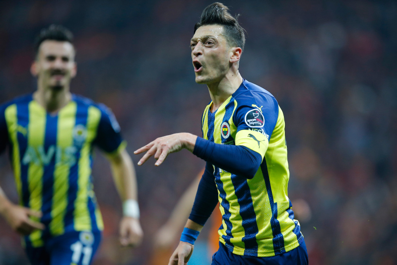 FENERBAHÇE HABERLERİ: Mesut Özil’den büyük yatırım! Saha dışında...