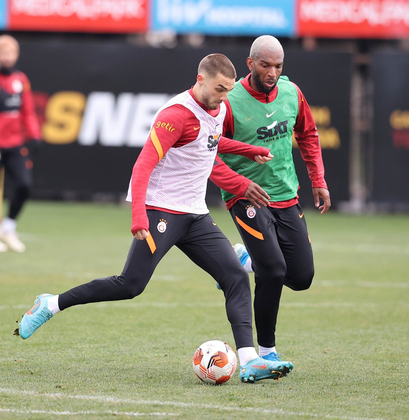 Galatasaray’da Arda Turan’ın son durumu nasıl? Barcelona maçı öncesi açıklama geldi