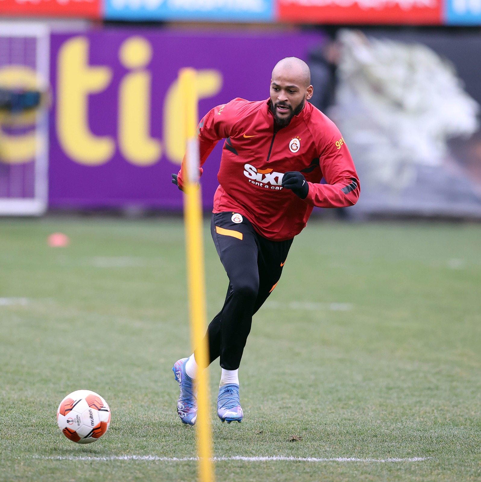 Galatasaray’da Arda Turan’ın son durumu nasıl? Barcelona maçı öncesi açıklama geldi